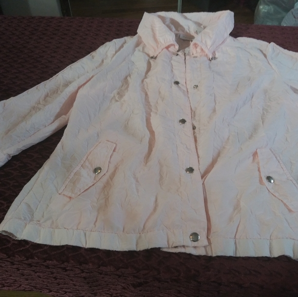 Jacket - Picture 1 of 3